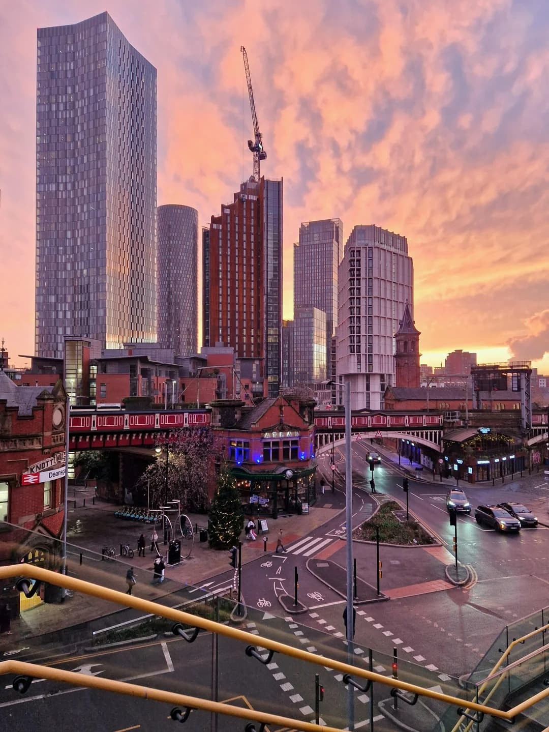 Manchester — photo 3